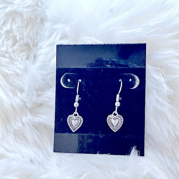🆕Beautiful Antique Silver Textured Heart Charm Dangle Fishhook Earrings: L♥️VE - Picture 6 of 16